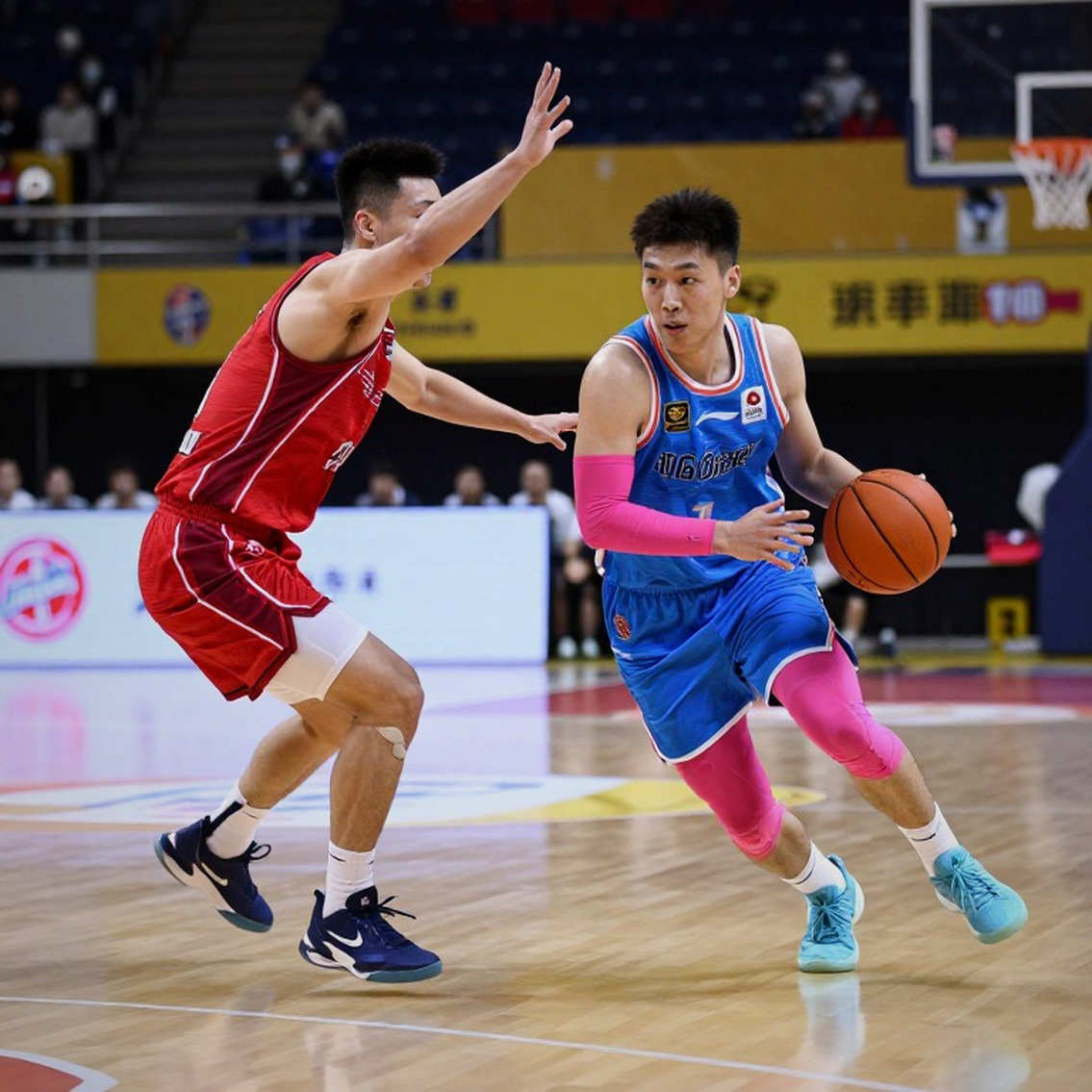Punter 'yêu' Lessort: thứ tài sản chuyển nhượng mà EuroLeague không thể định giá