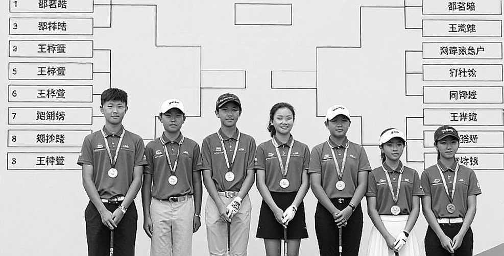Louis Oosthuizen rời LIV Golf: người dựng đội bóng Nam Phi chọn lịch thi đấu của riêng mình